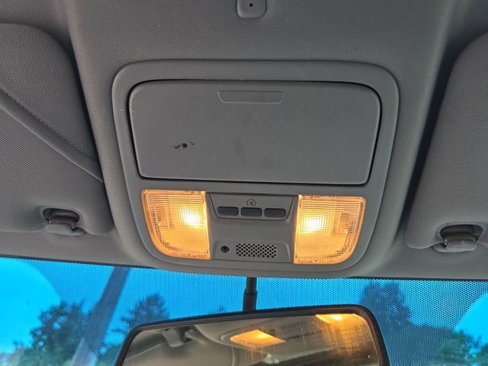 Used 2010 Honda Odyssey EX-L image 19