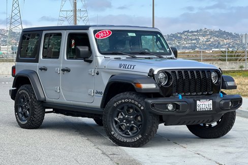 Used 2023 Jeep Wrangler Unlimited image 2