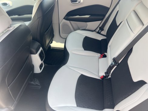 Used 2019 Jeep Compass Latitude w/ Popular Equipment Group image 20