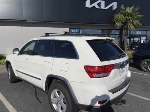 Used 2011 Jeep Grand Cherokee Laredo image 6