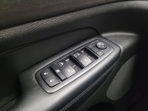 Used 2016 Jeep Grand Cherokee Laredo w/ Quick Order Package 23E image 27