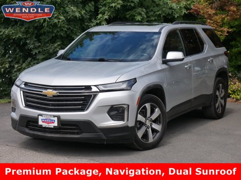 Used 2022 Chevrolet Traverse LT w/ LT Premium Package image 1