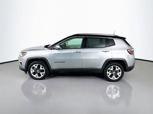 Used 2018 Jeep Compass Limited w/ Navigation Group image 11