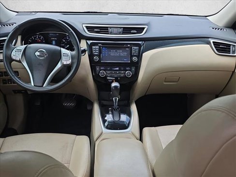 Used 2016 Nissan Rogue SL w/ SL Premium Package image 18