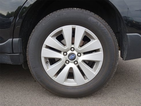 Used 2019 Subaru Outback 2.5i Premium image 5