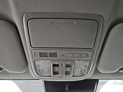 Used 2020 Honda CR-V Touring image 21
