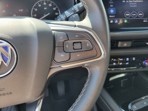 Used 2023 Buick Envision Preferred image 10