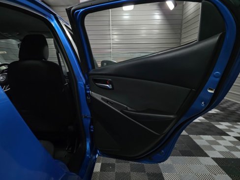 Used 2018 Toyota Yaris iA image 31
