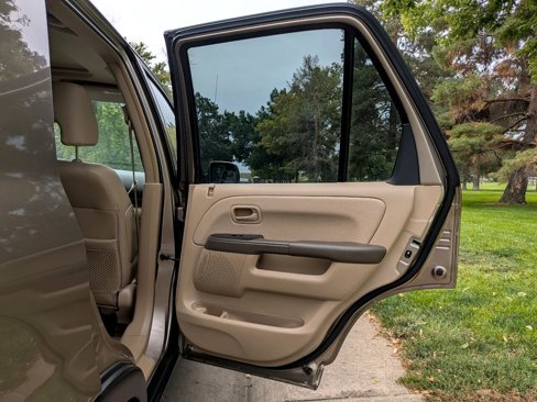 Used 2006 Honda CR-V EX image 16