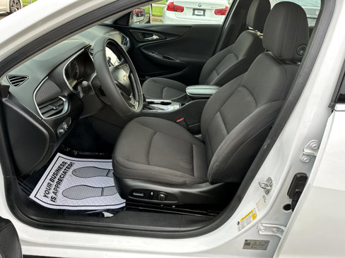 Used 2020 Chevrolet Malibu LT image 8