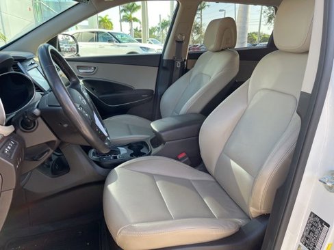 Used 2018 Hyundai Santa Fe Limited image 12