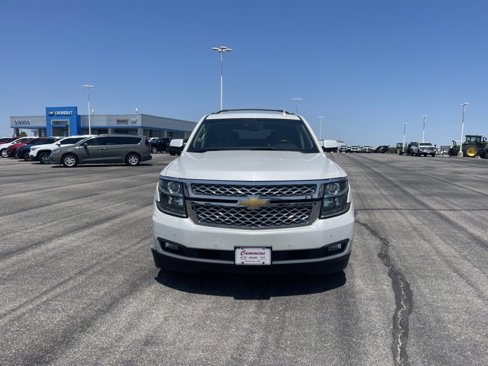 Used 2018 Chevrolet Tahoe LT w/ LT Signature Package image 2