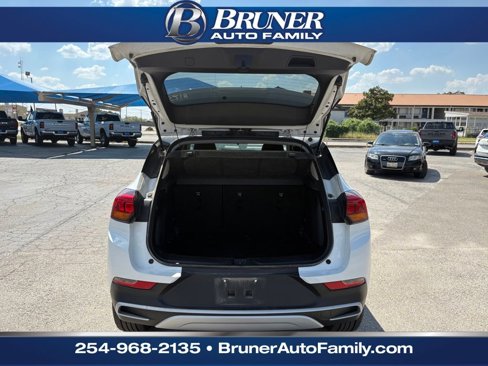 Used 2022 Buick Encore GX Preferred w/ Cold Weather Comfort Package image 6