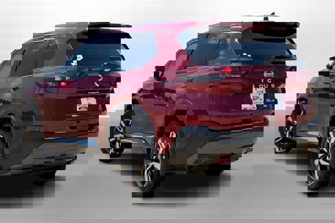 Used 2021 Nissan Rogue SL w/ Premium Package image 10