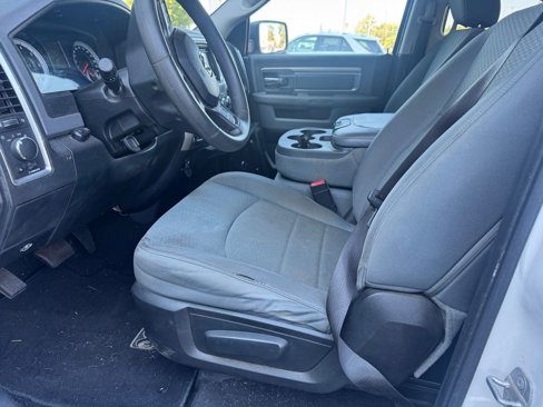 Used 2014 RAM 1500 Classic SLT image 7