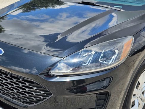 Used 2022 Ford Escape S image 10