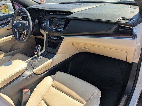 Used 2017 Cadillac XT5 Premium Luxury image 42