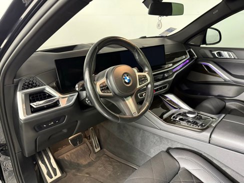 Used 2024 BMW X6 xDrive40i w/ Premium Package image 4