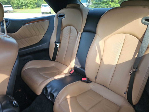 Used 2009 Mercedes-Benz CLK 350 Cabriolet image 12