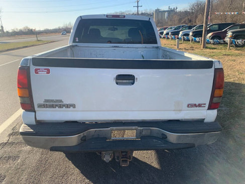 Used 2003 GMC Sierra 1500 SLE w/ Off-Road Package image 9