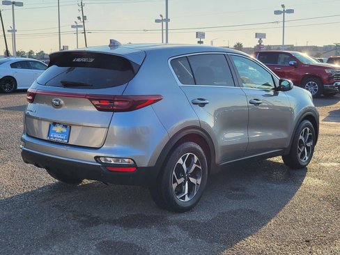 Used 2020 Kia Sportage LX image 5