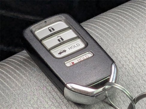 Used 2019 Honda Accord LX image 38
