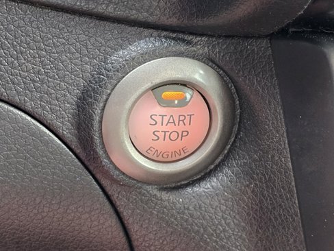 Used 2018 Nissan Sentra SV image 17