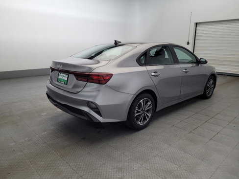 Used 2023 Kia Forte LXS image 9