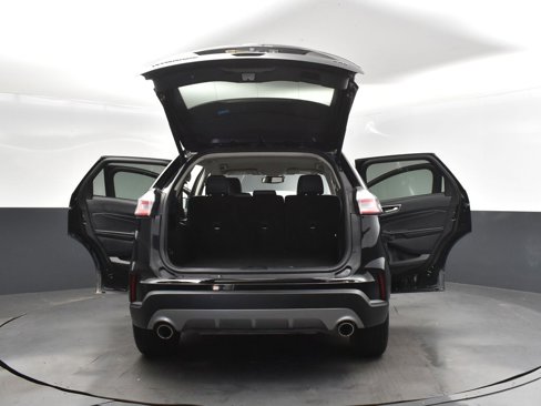 Used 2024 Ford Edge Titanium image 44