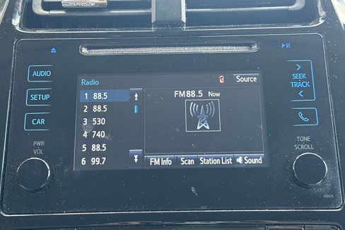 Used 2018 Toyota Prius One image 21