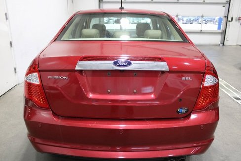 Used 2010 Ford Fusion SEL image 19