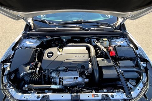 Used 2022 Chevrolet Malibu LT image 10