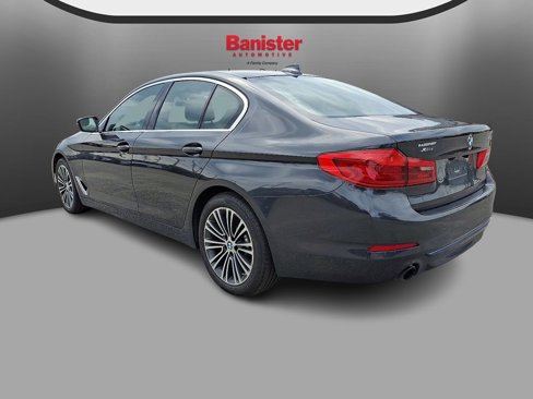 Used 2019 BMW 530i xDrive w/ Convenience Package image 6