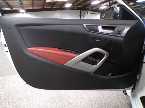 Used 2015 Hyundai Veloster Turbo R-Spec image 10