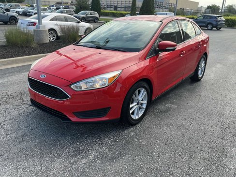 Used 2017 Ford Focus SE w/ Cold Weather Package image 1