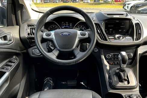 Used 2015 Ford Escape Titanium image 5