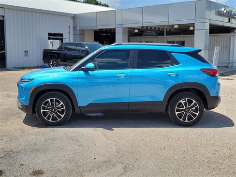 Certified 2025 Chevrolet TrailBlazer LT w/ Convenience Package image 40
