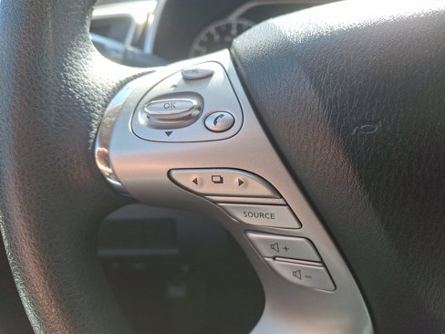Used 2018 Nissan Murano S image 22