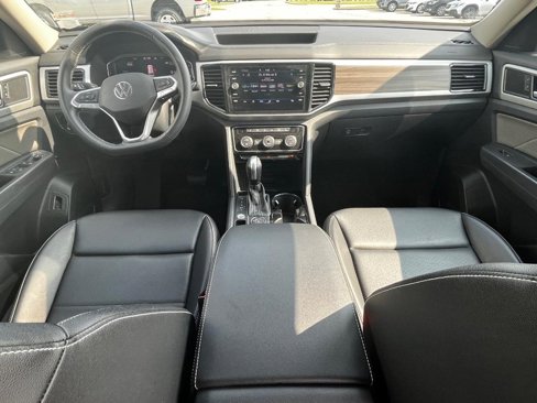 Used 2021 Volkswagen Atlas SEL image 17