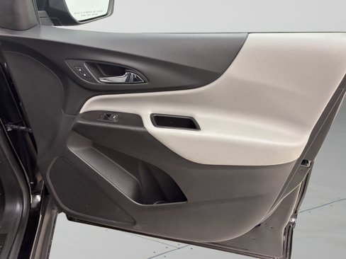 Used 2020 Chevrolet Equinox LS image 26