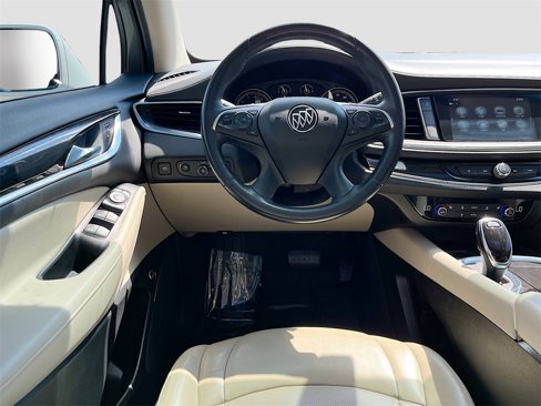 Used 2019 Buick Enclave Essence image 19