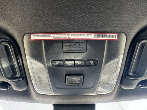 Used 2021 Toyota Corolla SE w/ Carpet Mat Package (TMS) image 19