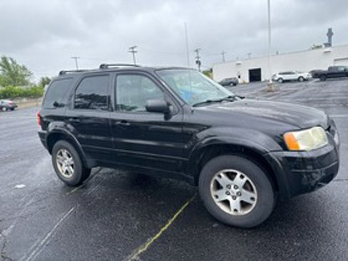 Used 2004 Ford Escape Limited image 4