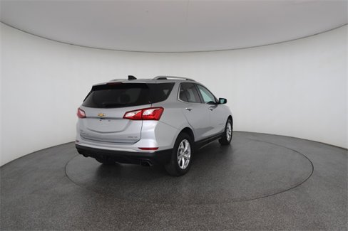 Used 2018 Chevrolet Equinox LT image 17