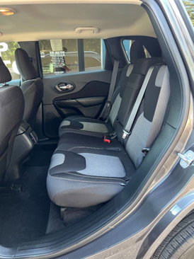 Used 2014 Jeep Cherokee Latitude image 14