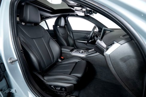 Used 2024 BMW M340i xDrive w/ Driving Assistance Package image 52