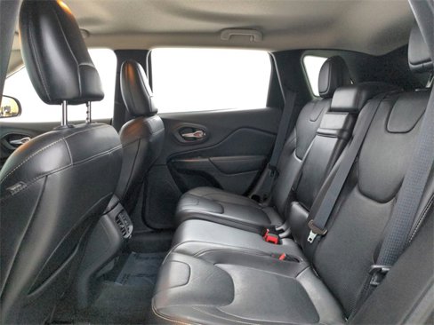 Used 2016 Jeep Cherokee Limited w/ Luxury Group image 35
