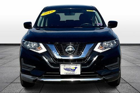Used 2018 Nissan Rogue S image 3
