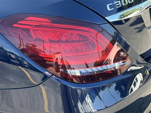 Used 2020 Mercedes-Benz C 300 Sedan image 10