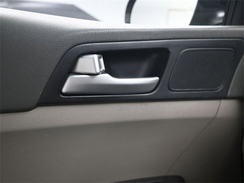 Used 2019 Kia Sportage LX image 13